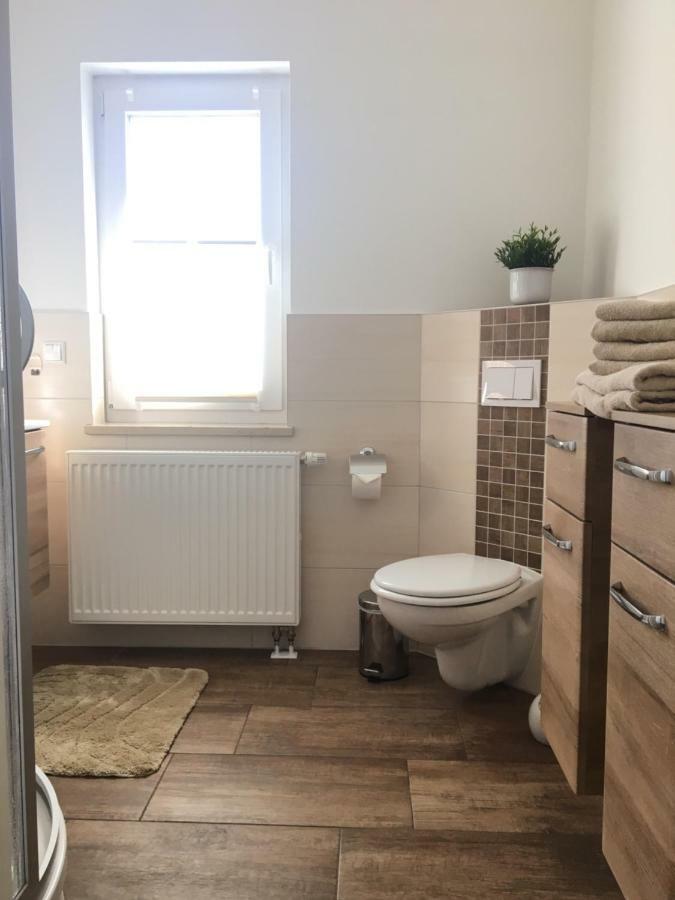 Katys Fewo Appartement Cottbus Buitenkant foto